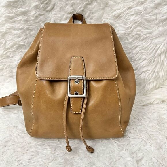 COACH Vintage Light‎ Tan Leather Legacy Drawstring Backpack Bag 9569 small - Picture 1 of 11
